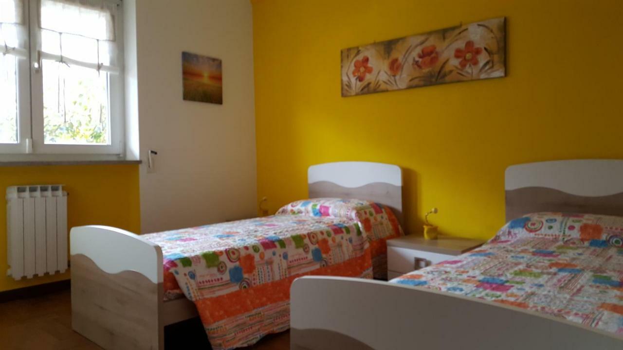 La Betulla Appartamento Confortevole Wifi E Parking Free Aosta Buitenkant foto